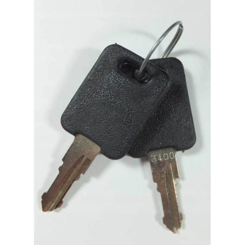 Lock cylinder keys for a camper trailer