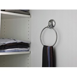 Chrome-plated towel holder with suction cup
