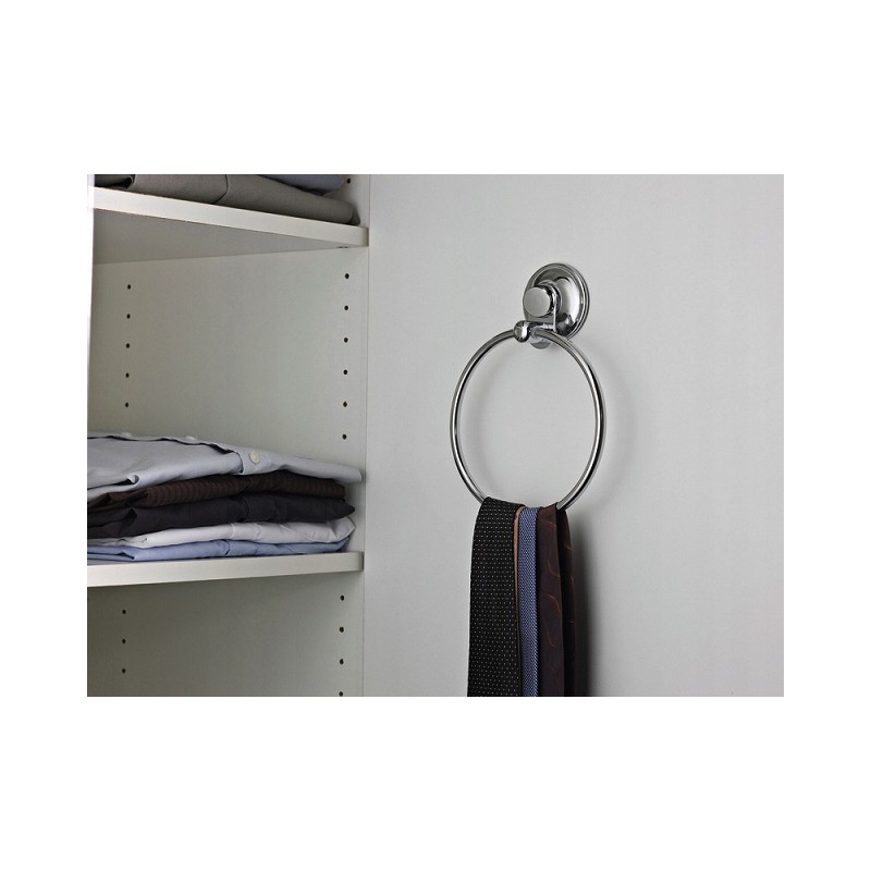 Chrome-plated towel holder with suction cup