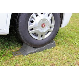 Level pro Fiamma wedge wheel leveling primer