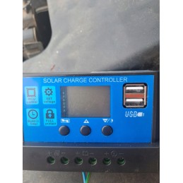 Proprietary LCD solar charge controller 12 24v 30a