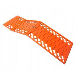Anti-slip traction mat for grass, mud and snow