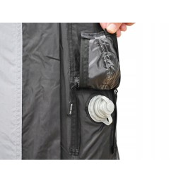 Pumped vestibule for camper trailer 390