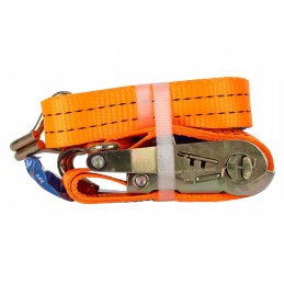 3m 35mm 2t lashing strap securing trailer load