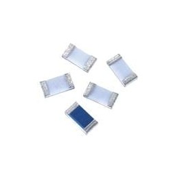 1 pcs : 0685P3000-01 - Surface Mount Fuses Surface Mt Chip fuse 1206 size, 3A