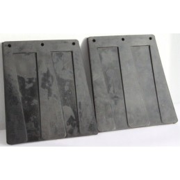 Two small rubber mud flaps for the unitrailer