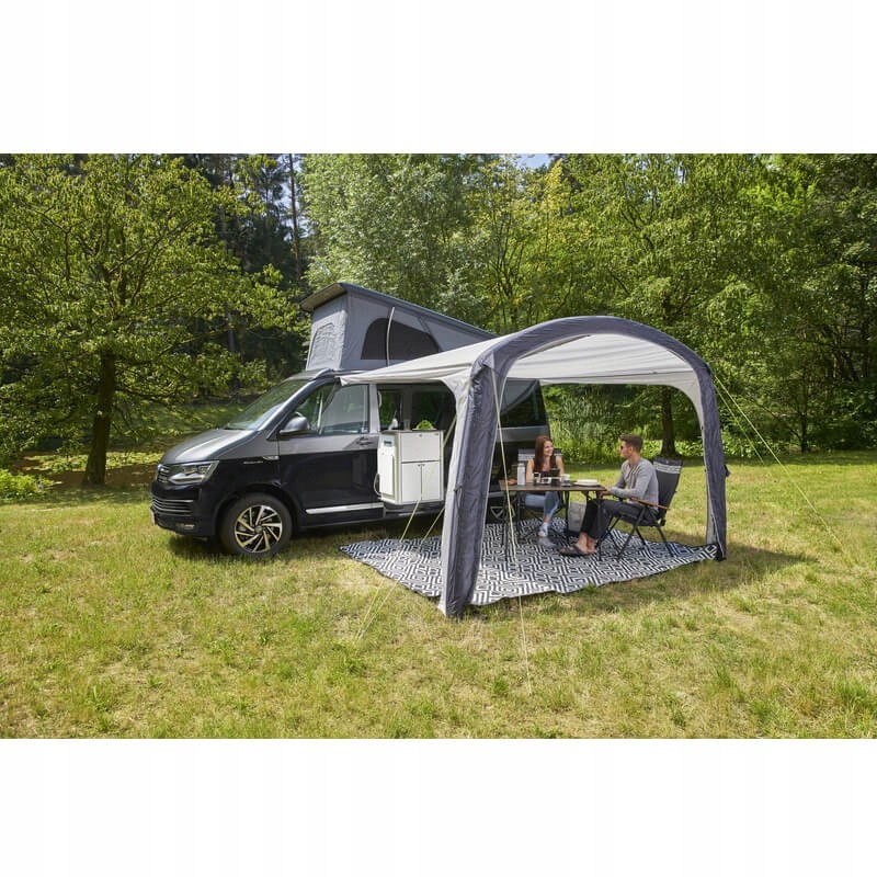 Reimo Antigua Air inflatable vestibule for a camper