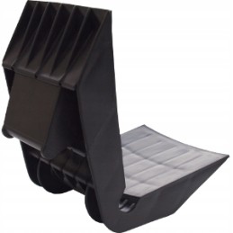 Transport belt protector for paper rolls