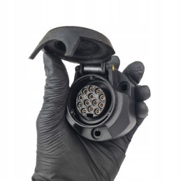 13 pin socket for a car trailer hitch