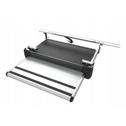 Pull-out step for electric camper 700 Thule
