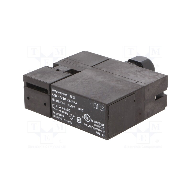 1 pcs x SCHMERSAL - AZM 170SK-02ZRKA 24VAC/DC - Safety switch: bolting, AZM 170, NC x2, IP67, Electr.connect: M20