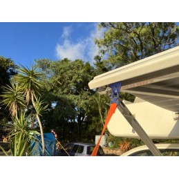 Tension belt with spring peggy peg in the shaft