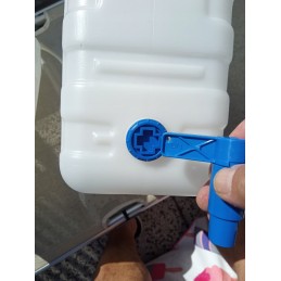 Bank container for drinking water, 10 liters certified, with a tap