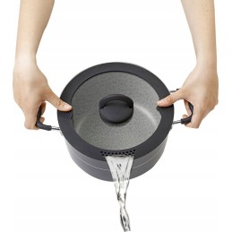 Glass lid with a Brunner silicone rim