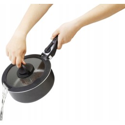 Glass lid with silicone edge Corona OE 20 cm Brunner in water