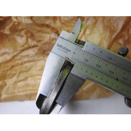 Forklift sliding plate