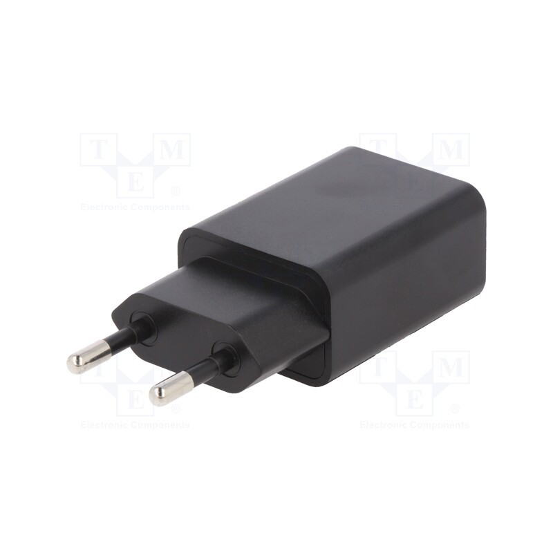 1 pcs x XTAR - 5V 1A - Charger: USB, 1A, 5V