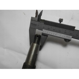 The final fight between the steering shaft and the steering shaft