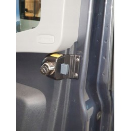 Door protection sprinter lock from 2018 heos