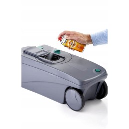 Spray seal lubricant for thetford toilet seals