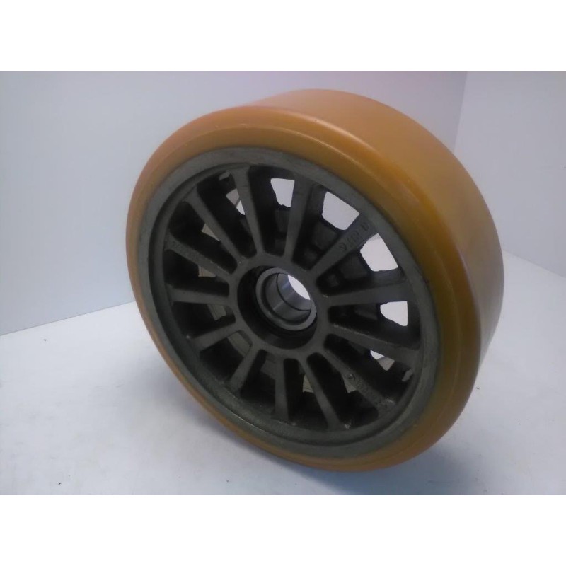 Jungheinrich forklift load wheel