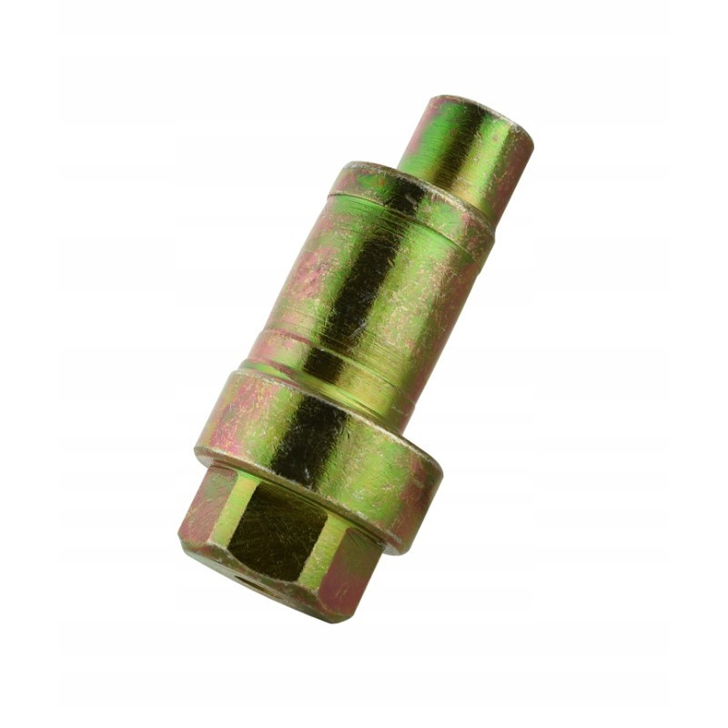 Eccentric mast tilt pin for Toyota 7 series