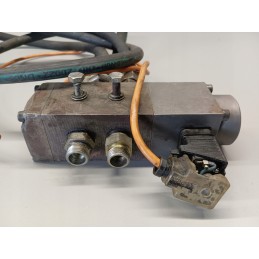 Hydraulic solenoid valve for a forklift