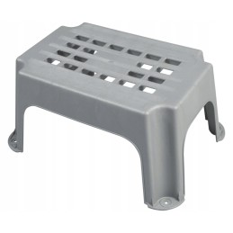 Light gray campa entrance step