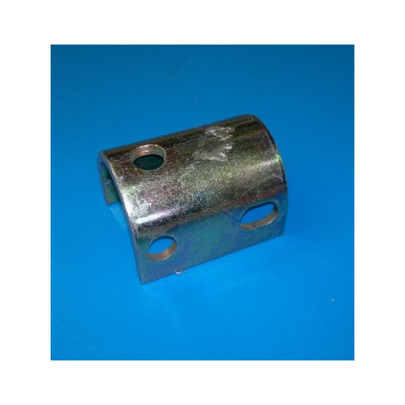 Reducing sleeve for ball hitches 60 50 al