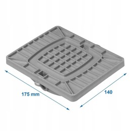 Baseplates for supporting the caravan