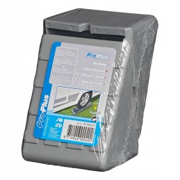 Wheel chocks for leveling base 0331