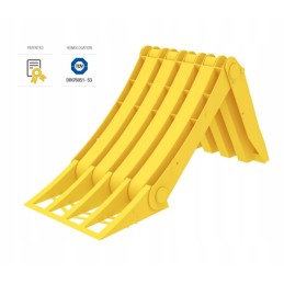 Large wheel chock, foldable with insert 463x198x228
