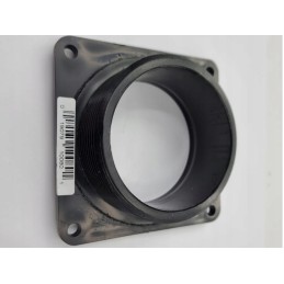 Dirty water tank drain valve adapter