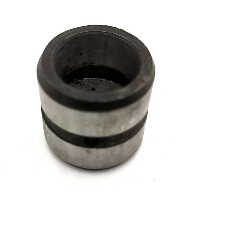 Hyster d001 e001 knuckle connector sleeve