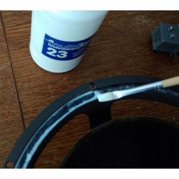 Adhesive for soundproofing plastic materials mb 23 500g