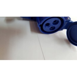 CEE angle socket with 230v 16a trailer output