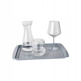 Brunner cutting board - a place for crumbs