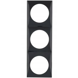 Triple wall frame with 12v socket for a trailer