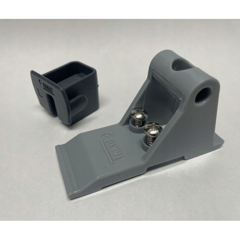 Connecting element for the f45s Fiamma awning rafter