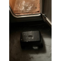 Entrance step 150kg camper trailer