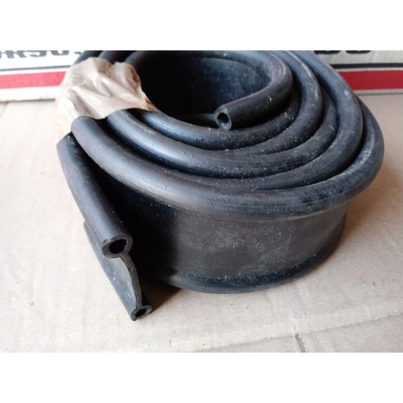 Ursus Kedra rubber k40 fender cabin seal