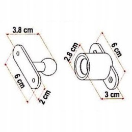Locking the external doors of the Fiamma camper trailer