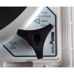 Roof window 40x40 Maxfan white 12v with fan