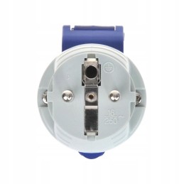 Adapter from schuko to cee for a camper