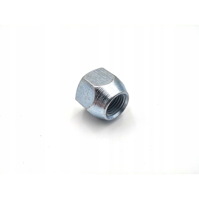 Rear stud nut nissan d01 d02 l01 l02 p1f1