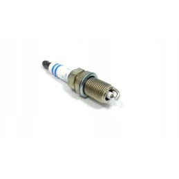 Platinum spark plug 159957 still r7084 86
