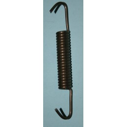 The spring that pulls the brake shoes has a long knott