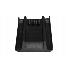 Corners securing the tow truck's transport belts