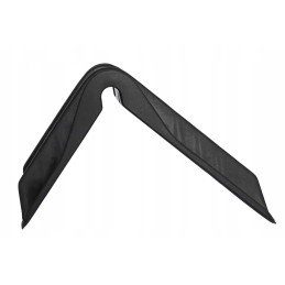 Corners securing the tow truck's transport belts