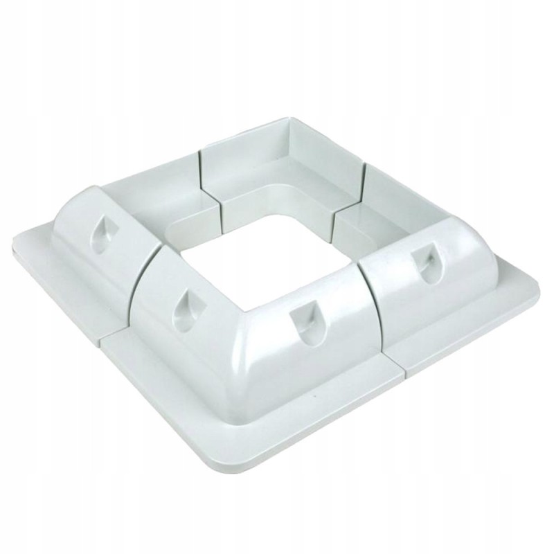 Corner holders for solar panels for a camper